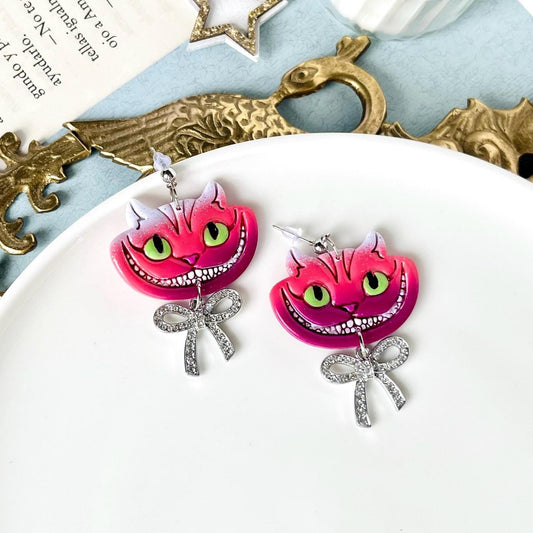 Cat Cheshire Earrings, Wonderland Clay Jewelry, Cheshire Cat with Bow, Alice's Tale Earrings, Gift for Book Lover, Wonderland Gifts for Her